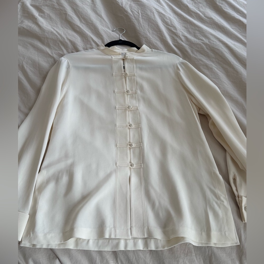 💯 silk ivory blouse with frog knot closures